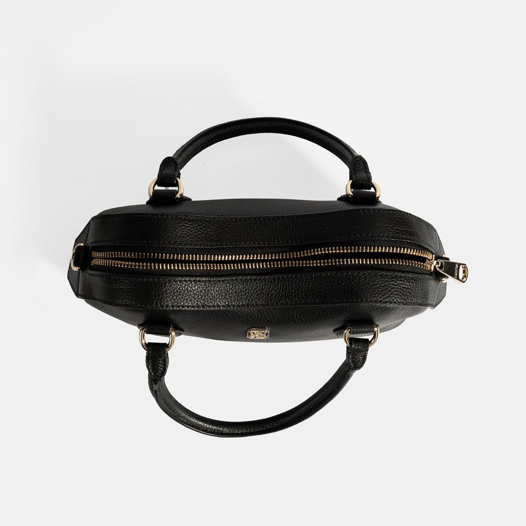 Kadın Siyah Deri Çanta Aksesuarlı Mini El Çantası