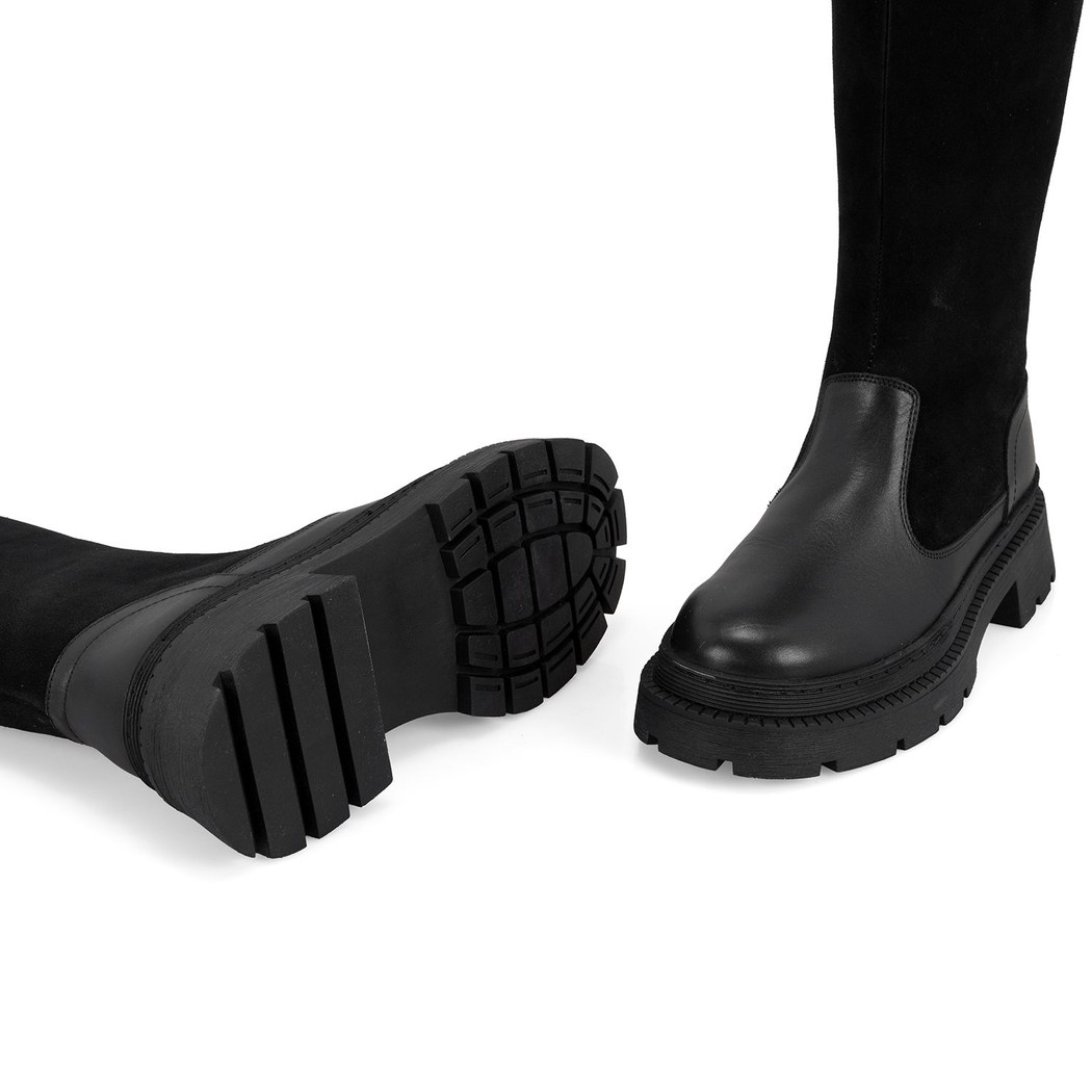 Kadın Siyah Deri Çizme