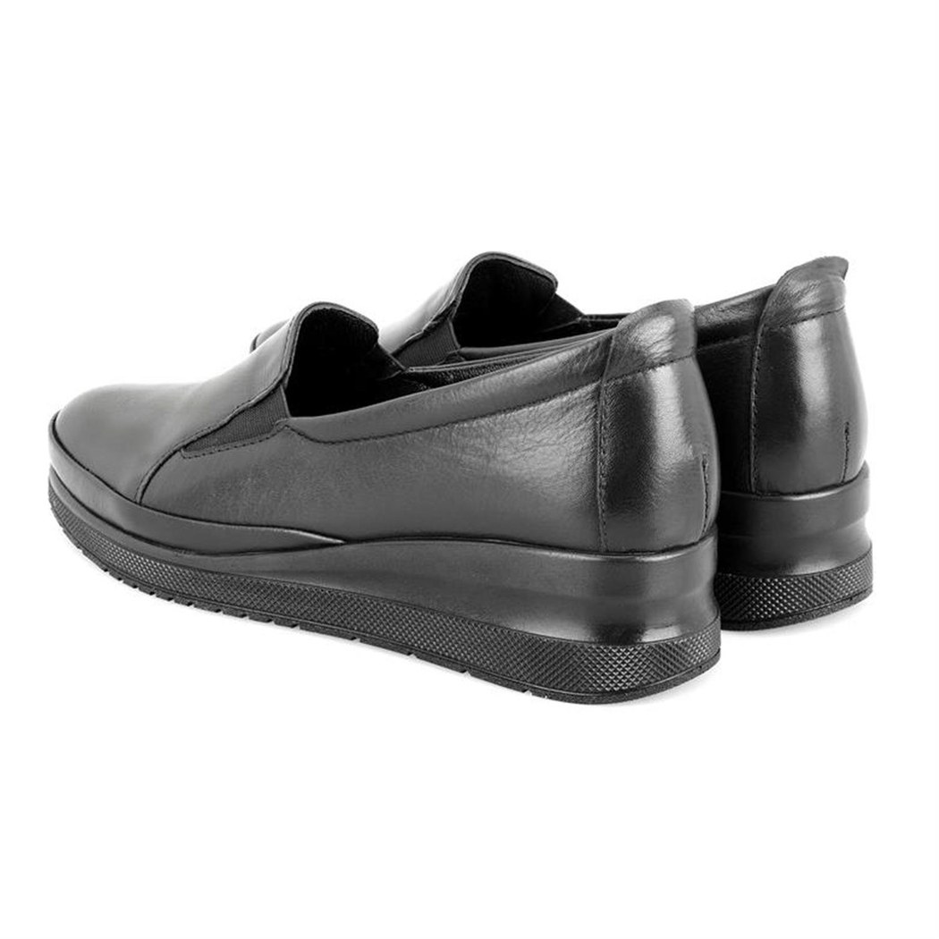 Kadın Siyah Deri Günlük Ayakkabı