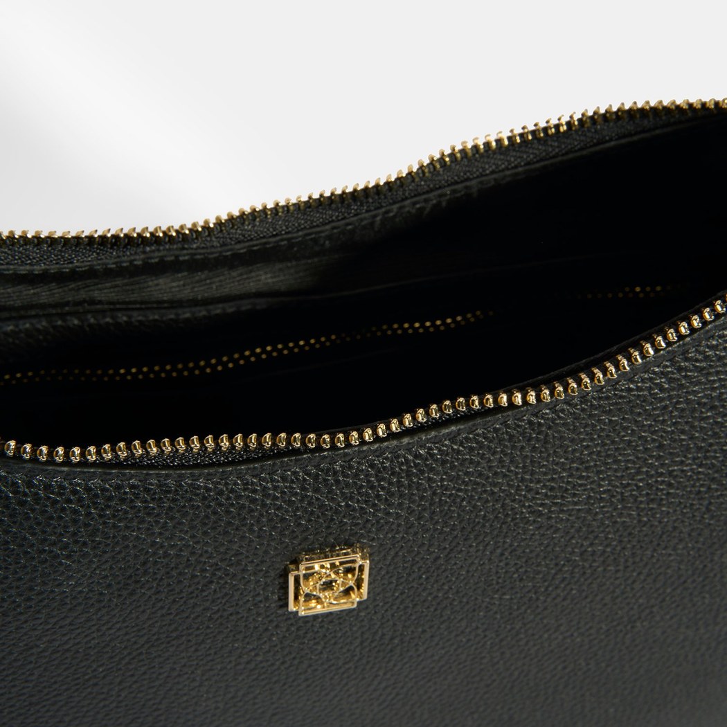 Kadın Siyah Deri Omuz Çantası