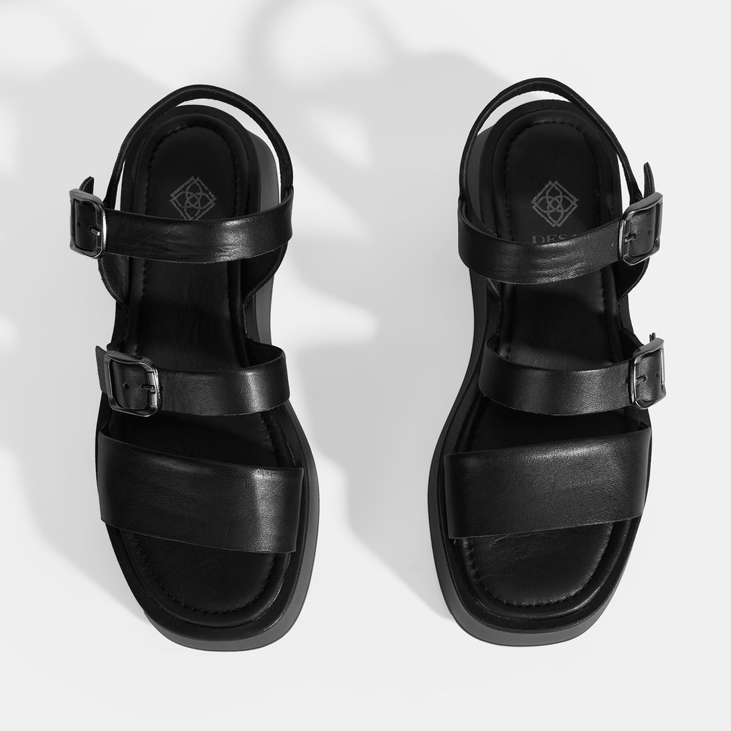 Kadın Siyah Deri Sandalet