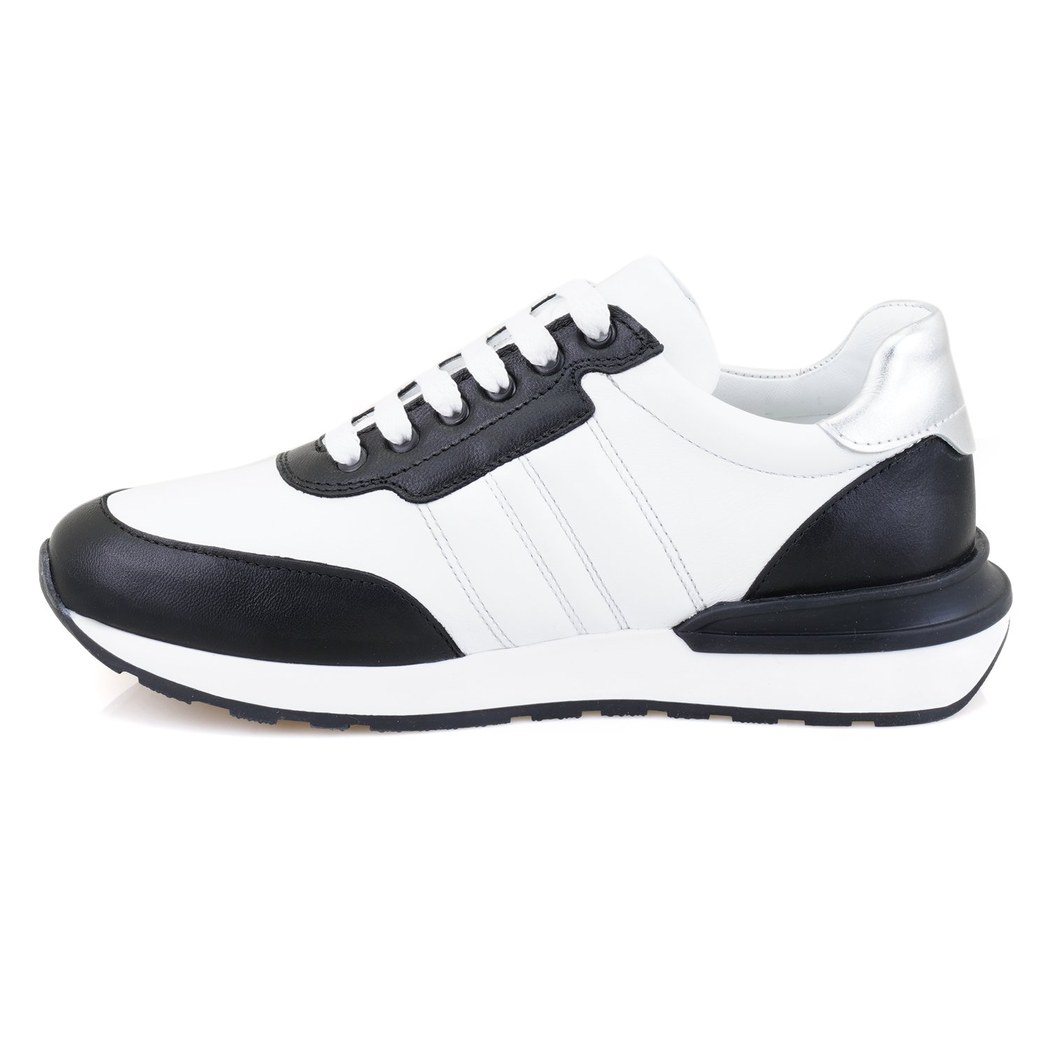 Kadın Siyah Deri Spor Ayakkabı