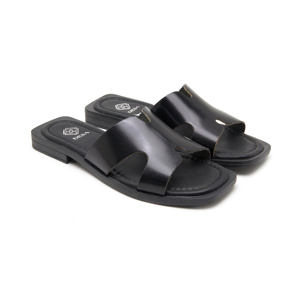 Kadın Siyah Deri Terlik