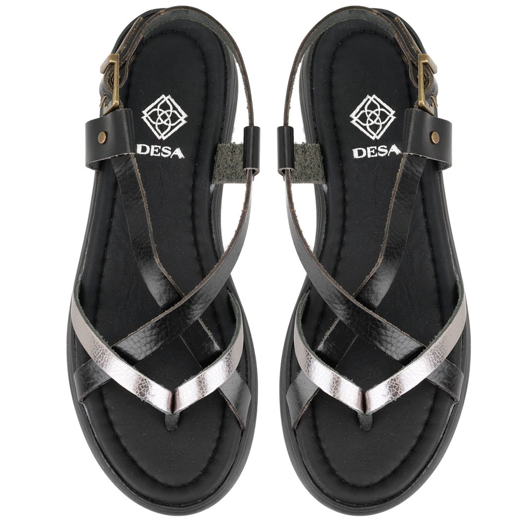 Kadın Siyah Dolgu Tabanlı Deri Sandalet