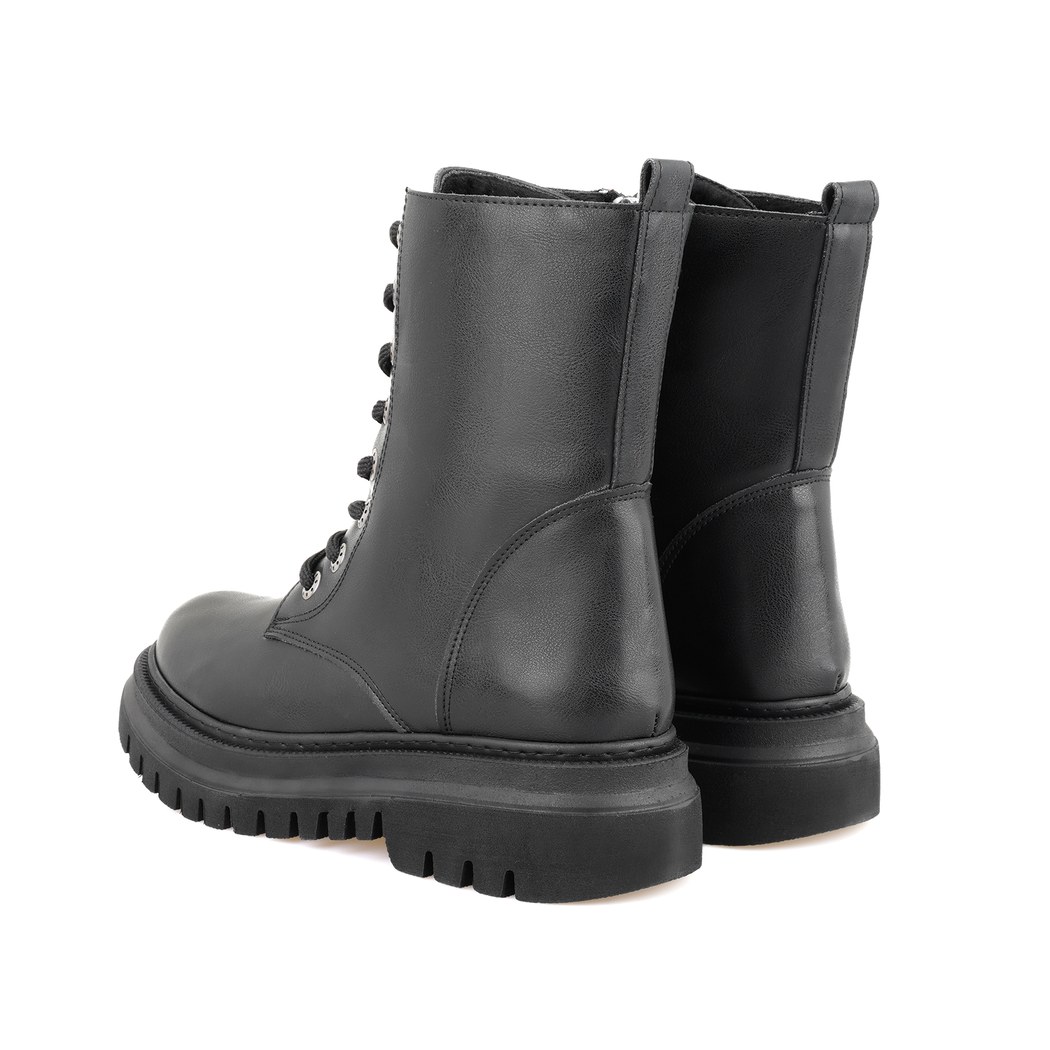 Kadın Siyah Fermuarlı Bot
