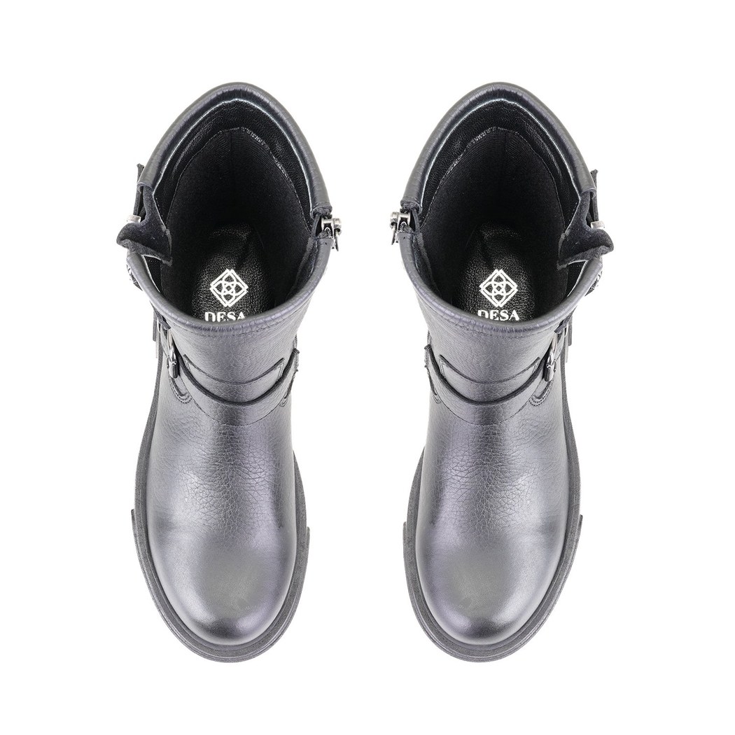 Kadın Siyah Fermuarlı Deri Bot