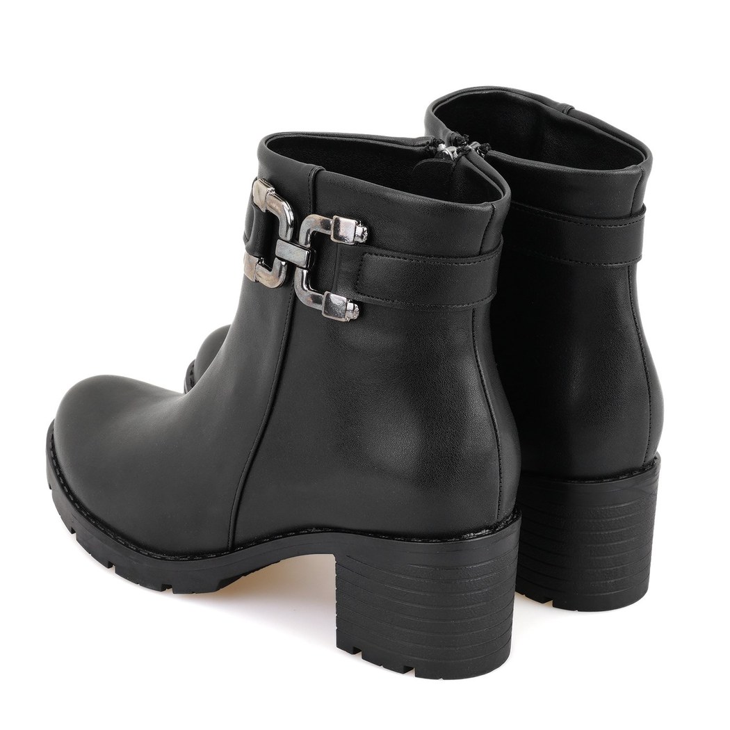Kadın Siyah Fermuarlı Topuklu Bot
