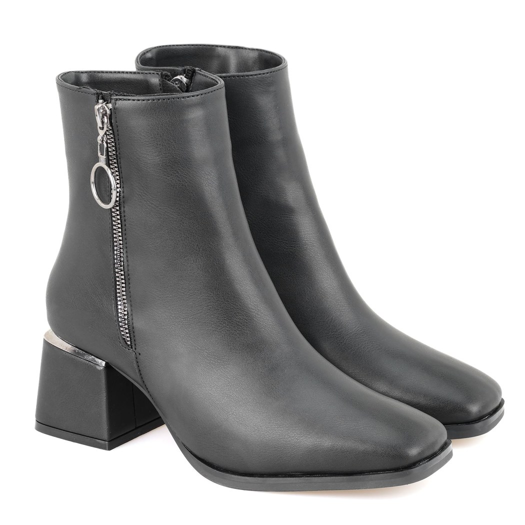Kadın Siyah Fermuarlı Topuklu Bot