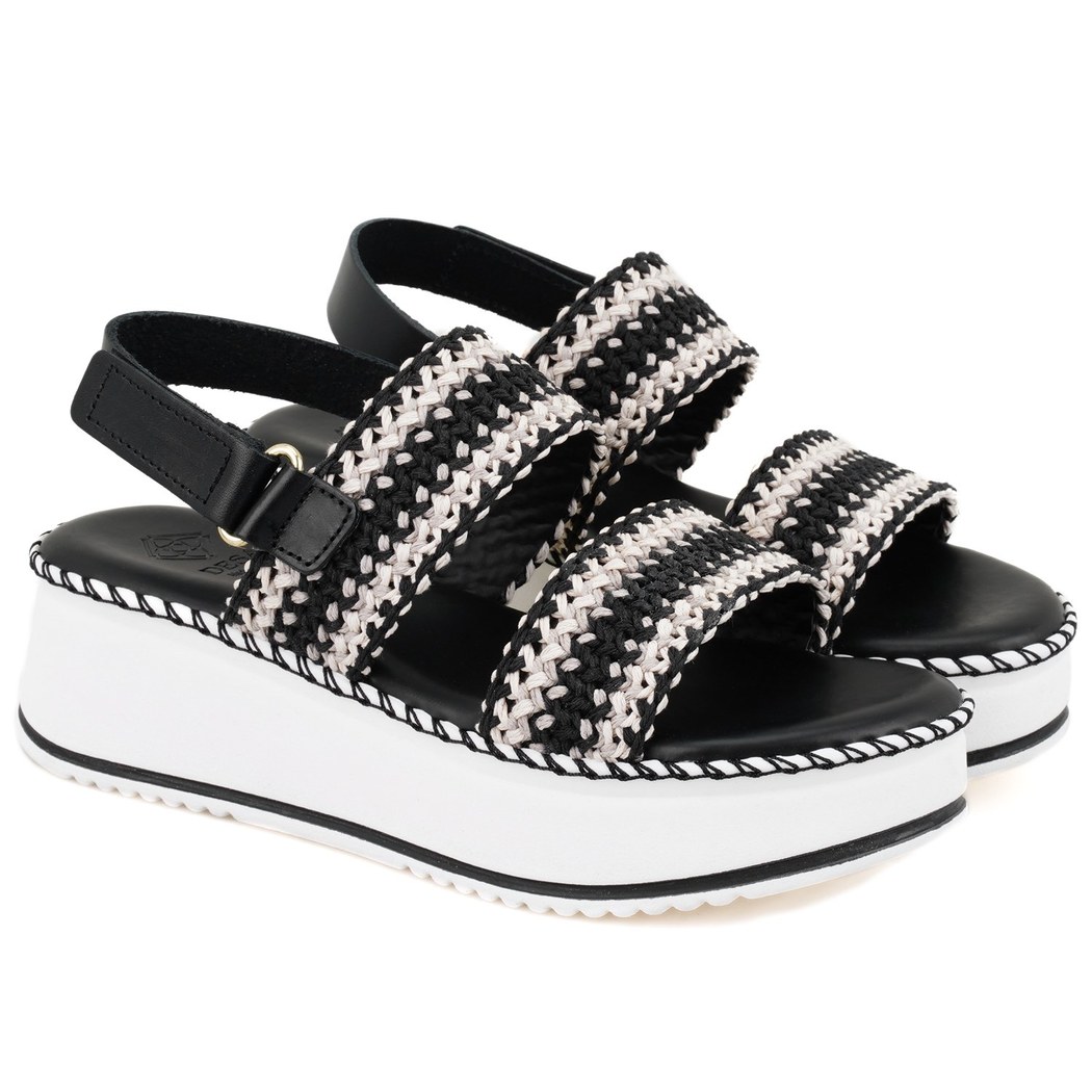 Kadın Siyah Hasır Örgülü Deri Sandalet