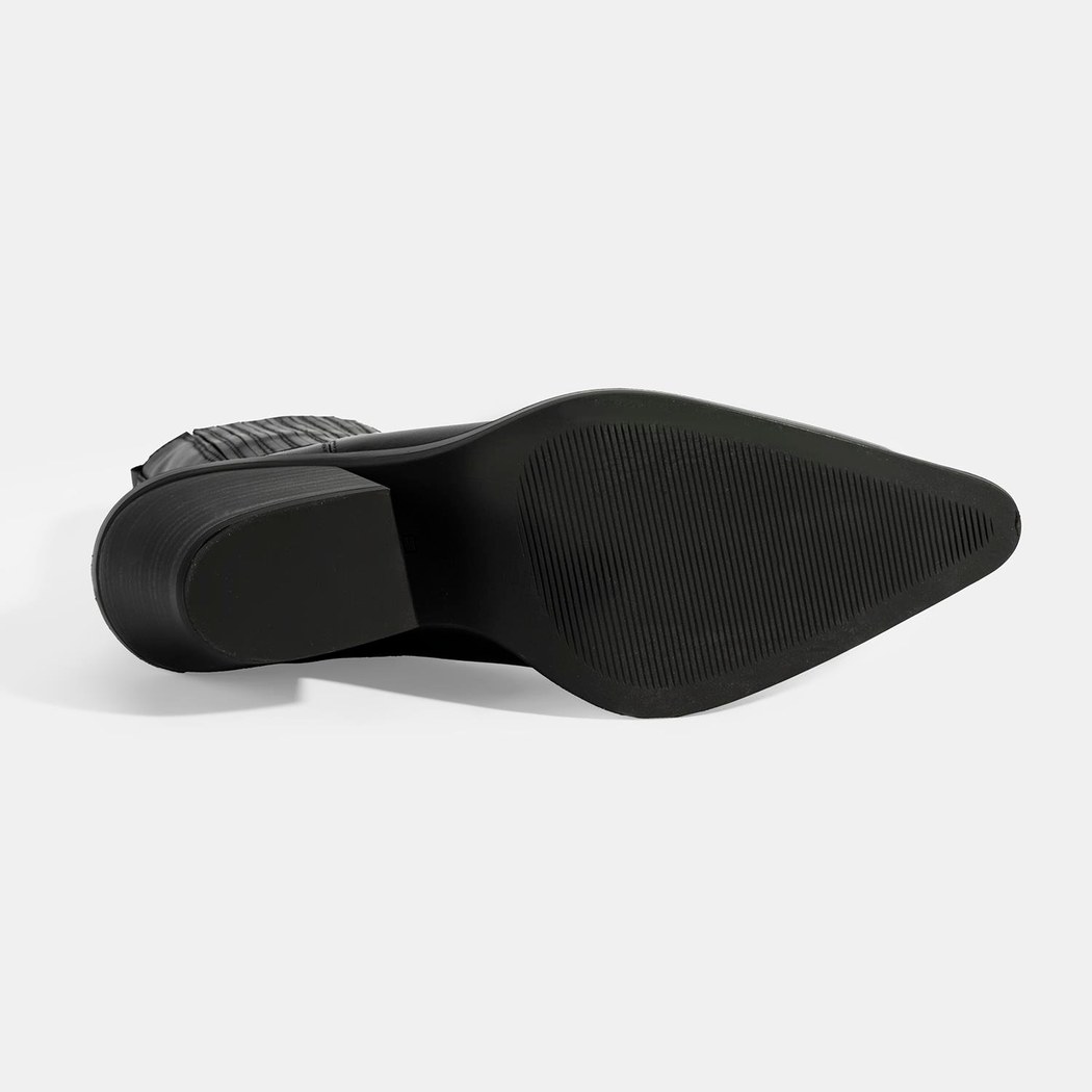 Kadın Siyah Kalın Topuklu Deri Bot