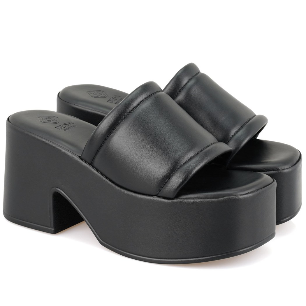 Kadın Siyah Kalın Topuklu Deri Terlik