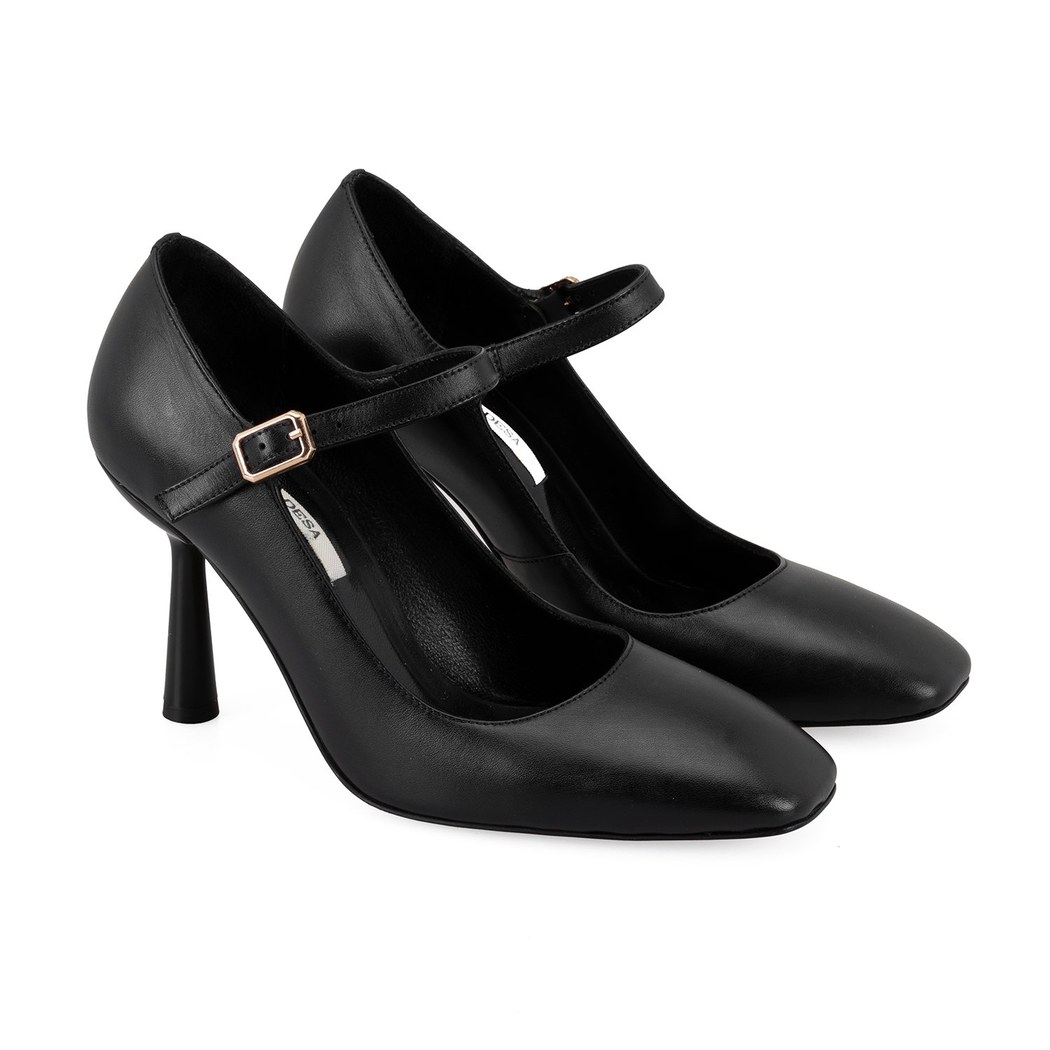 Kadın Siyah Klasik Topuklu Deri Ayakkabı
