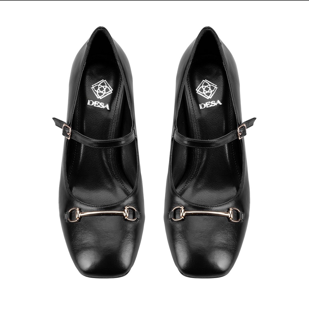 Kadın Siyah Klasik Topuklu Deri Ayakkabı