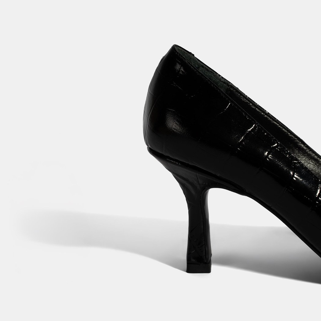 Kadın Siyah Kroko Baskılı Deri Stiletto