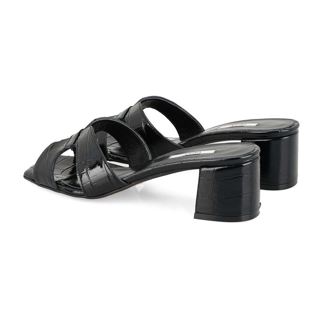 Kadın Siyah Kroko Baskılı Deri Terlik