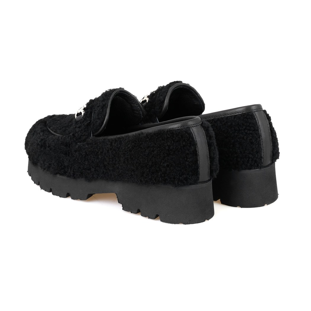 Kadın Siyah Kürk Detaylı Günlük Ayakkabı