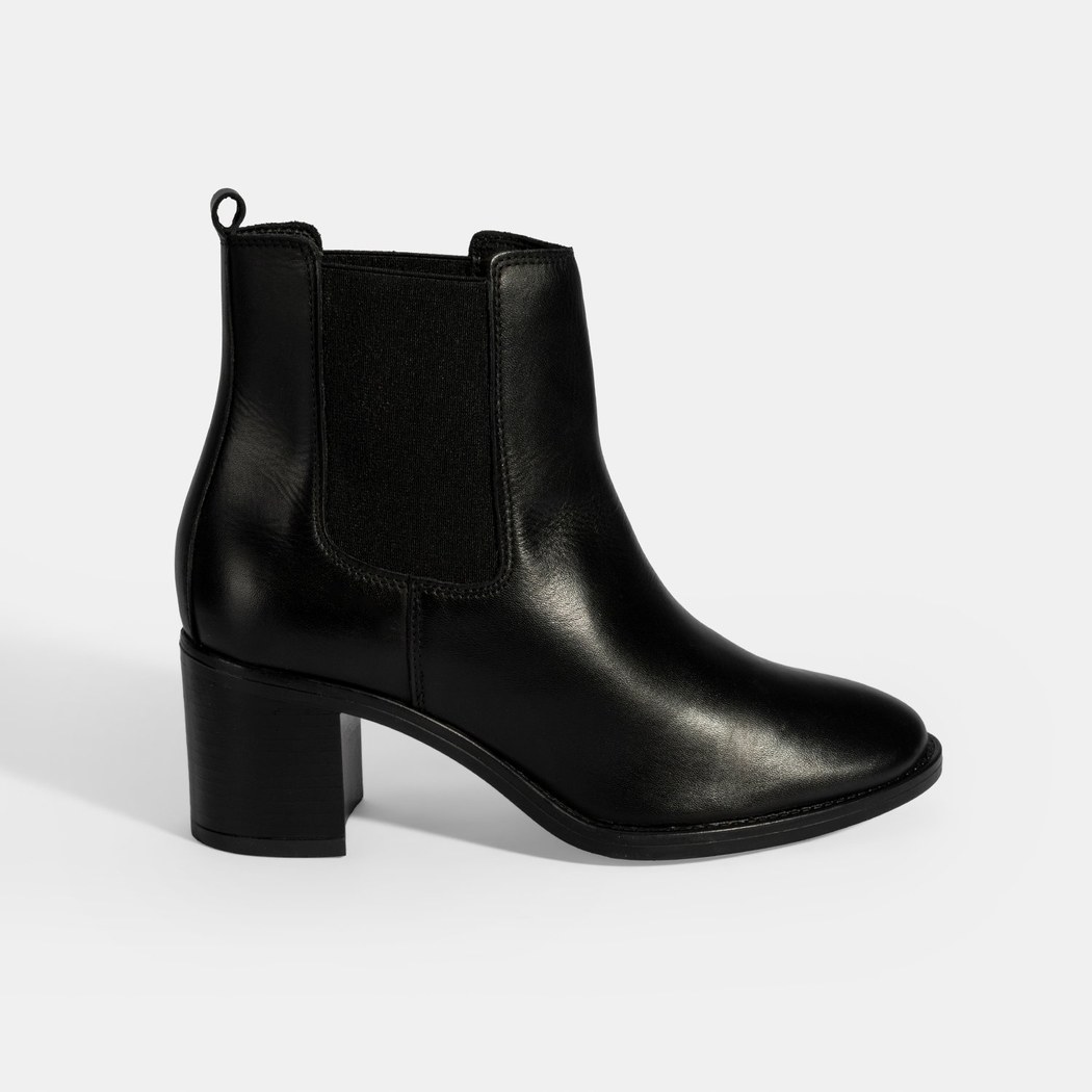 Kadın Siyah Lastikli Topuklu Deri Bot