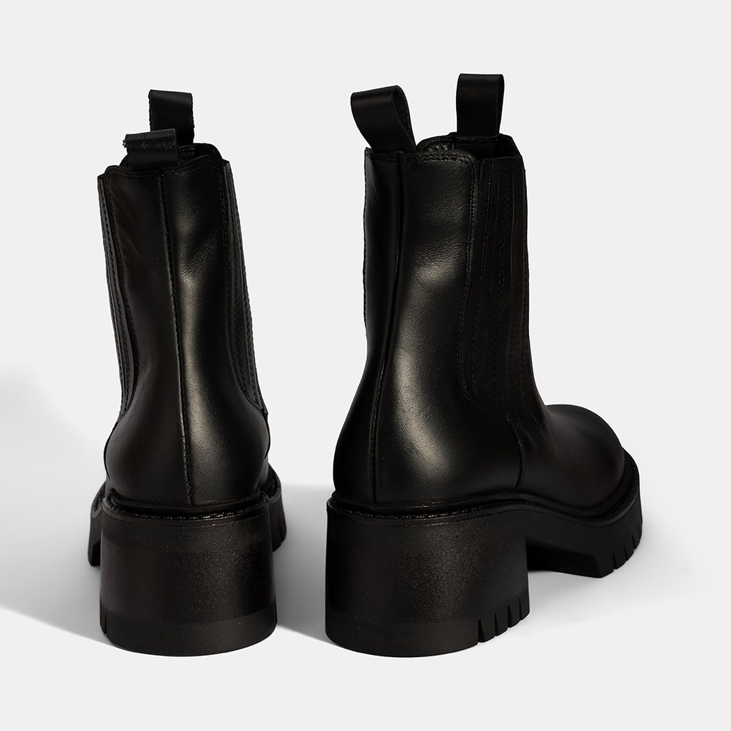 Kadın Siyah Lastikli Topuklu Deri Chelsea Bot