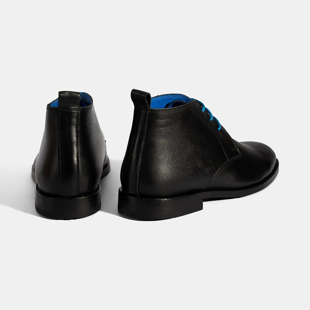 Kadın Siyah Mavi Bağcık Detaylı Deri Bot