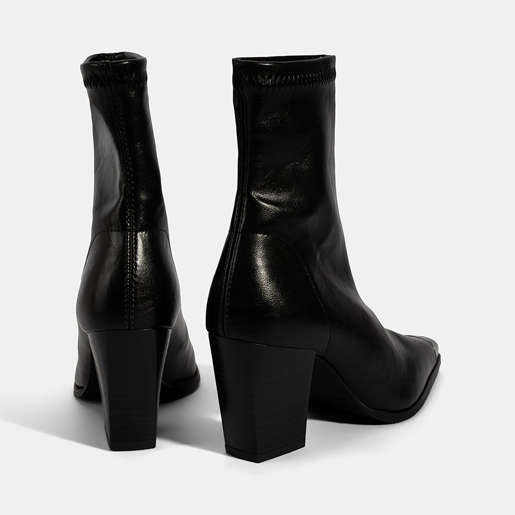 Kadın Siyah Metal Burun Detaylı Topuklu Stretch Bot