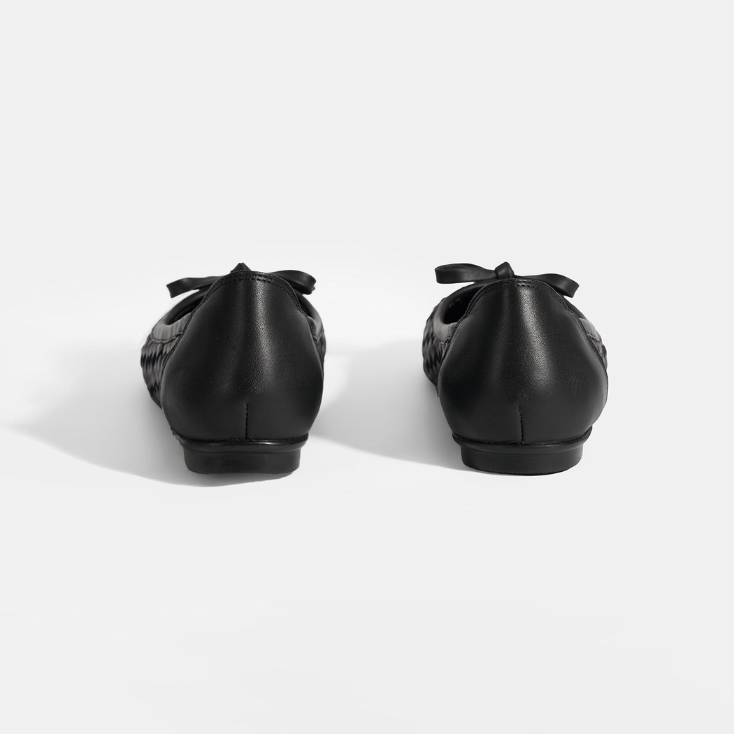 Kadın Siyah Örgü Detaylı Fiyonklu Deri Babet