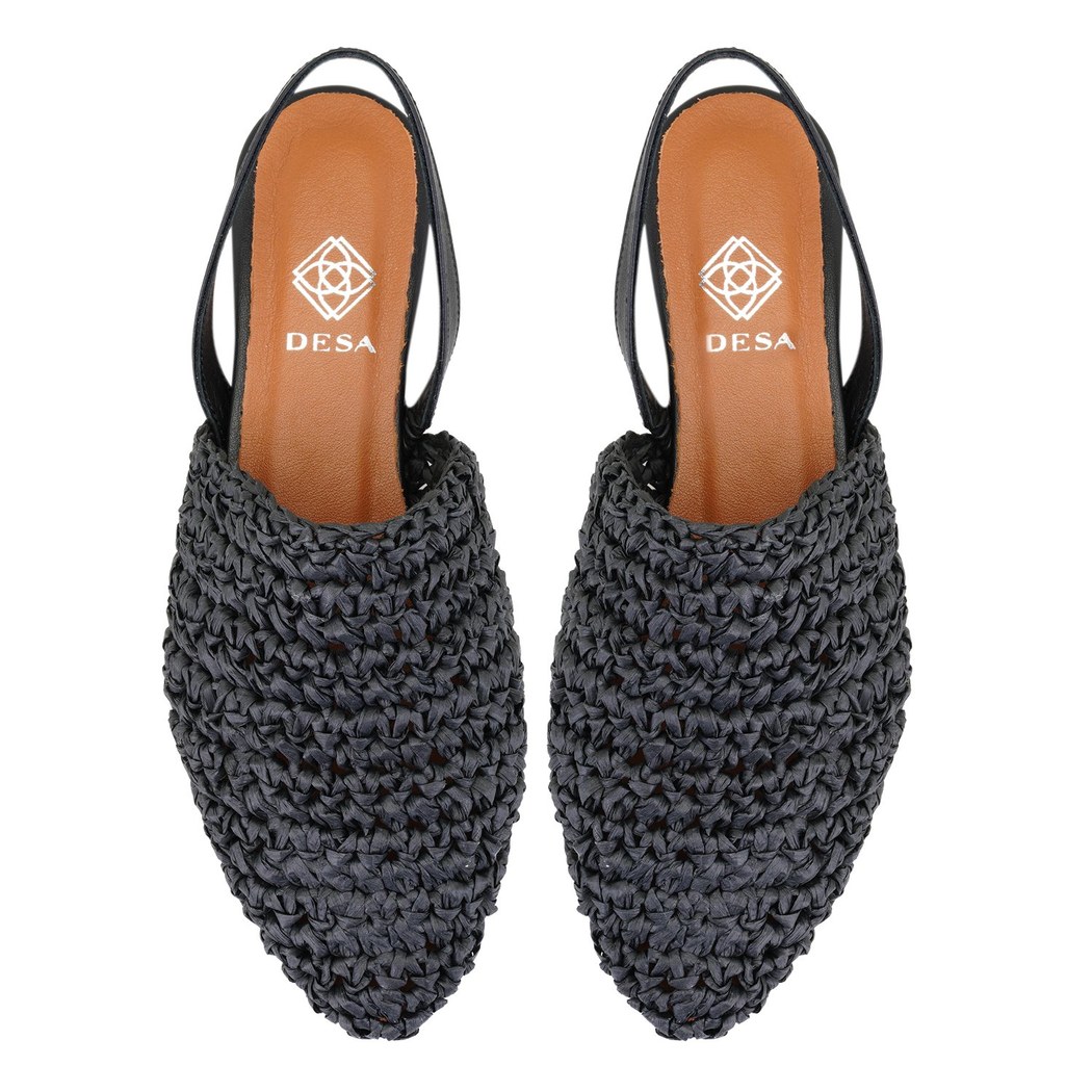 Kadın Siyah Örgülü Terlik