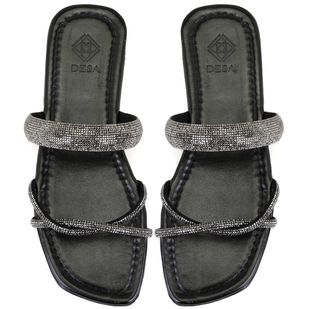 Kadın Siyah Parlak Taş Detaylı Terlik