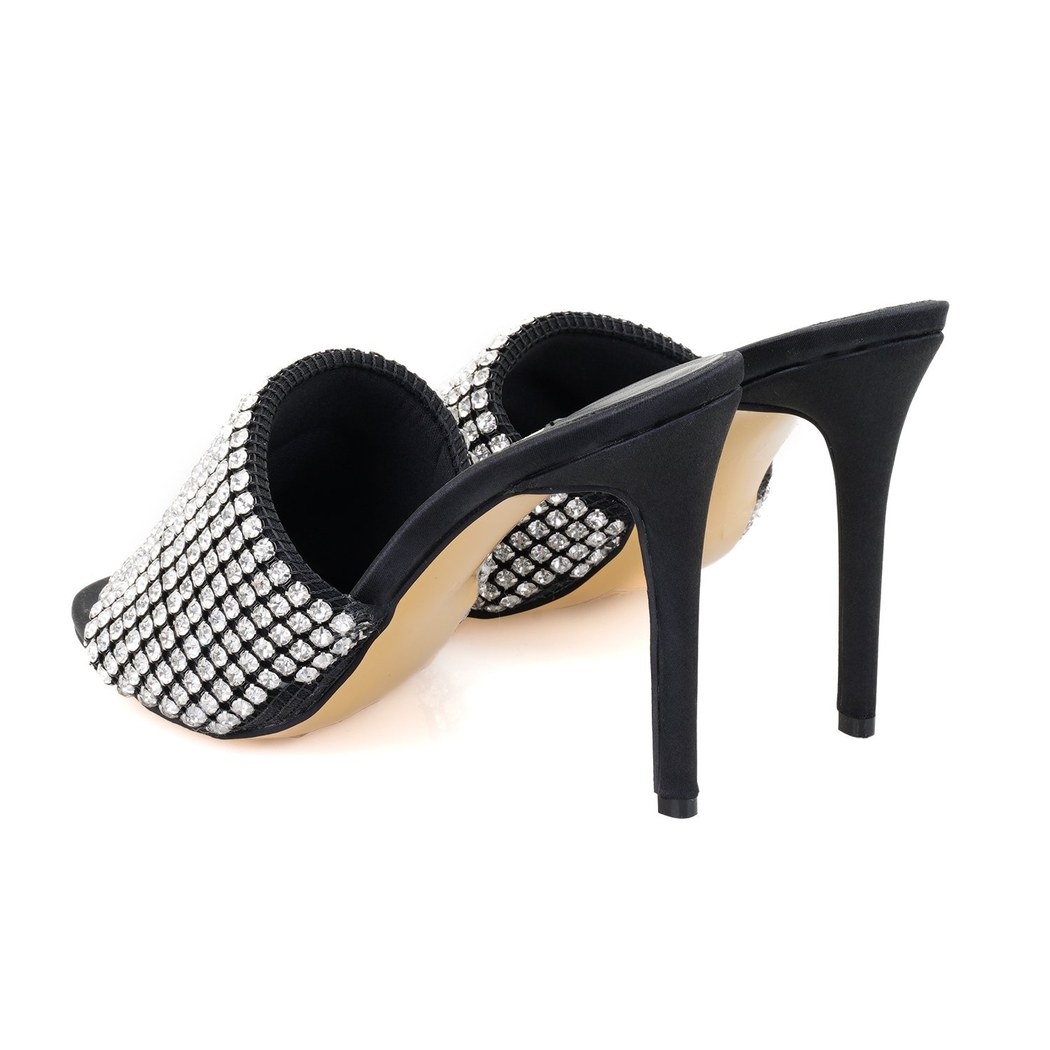 Kadın Siyah Parlak Taş Detaylı Topuklu Abiye Ayakkabı