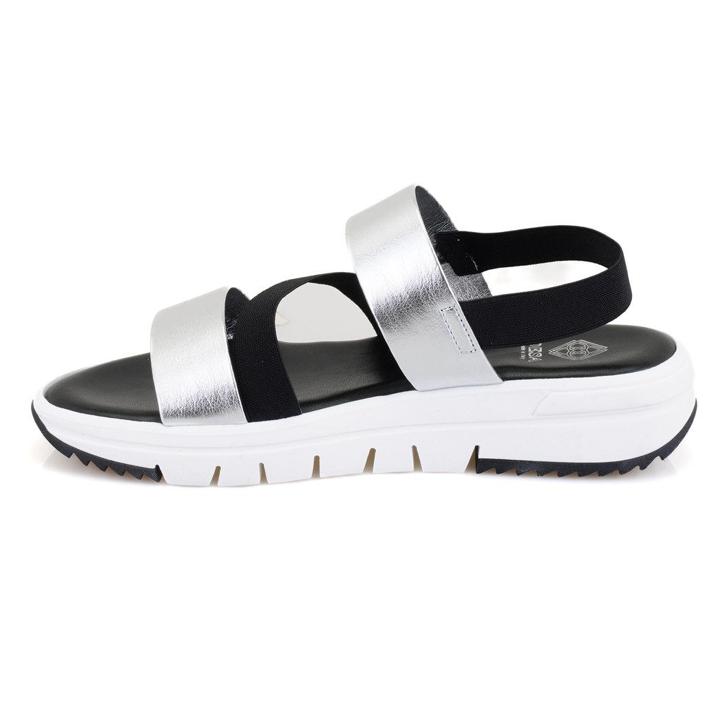 Kadın Siyah Platform Tabanlı Deri Sandalet