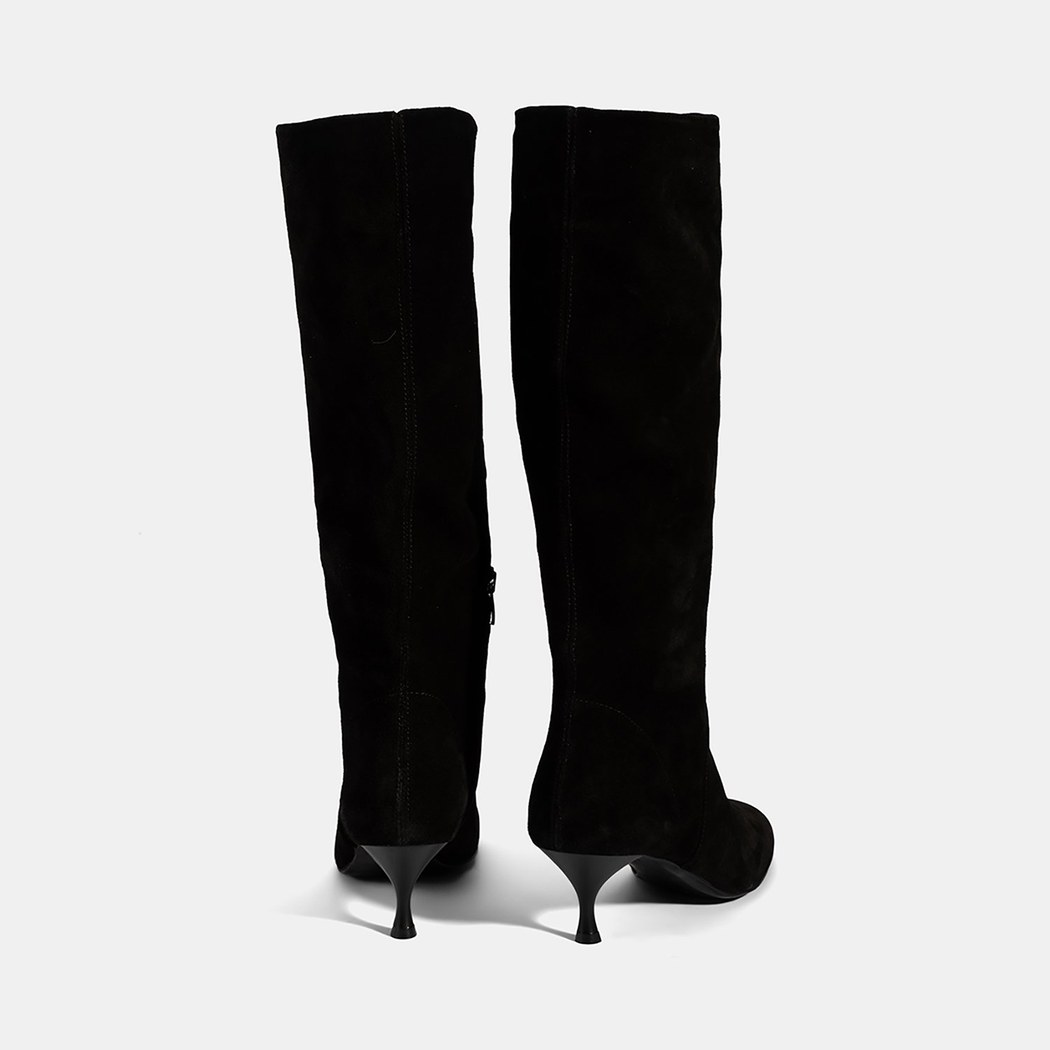 Kadın Siyah Süet Deri Çizme