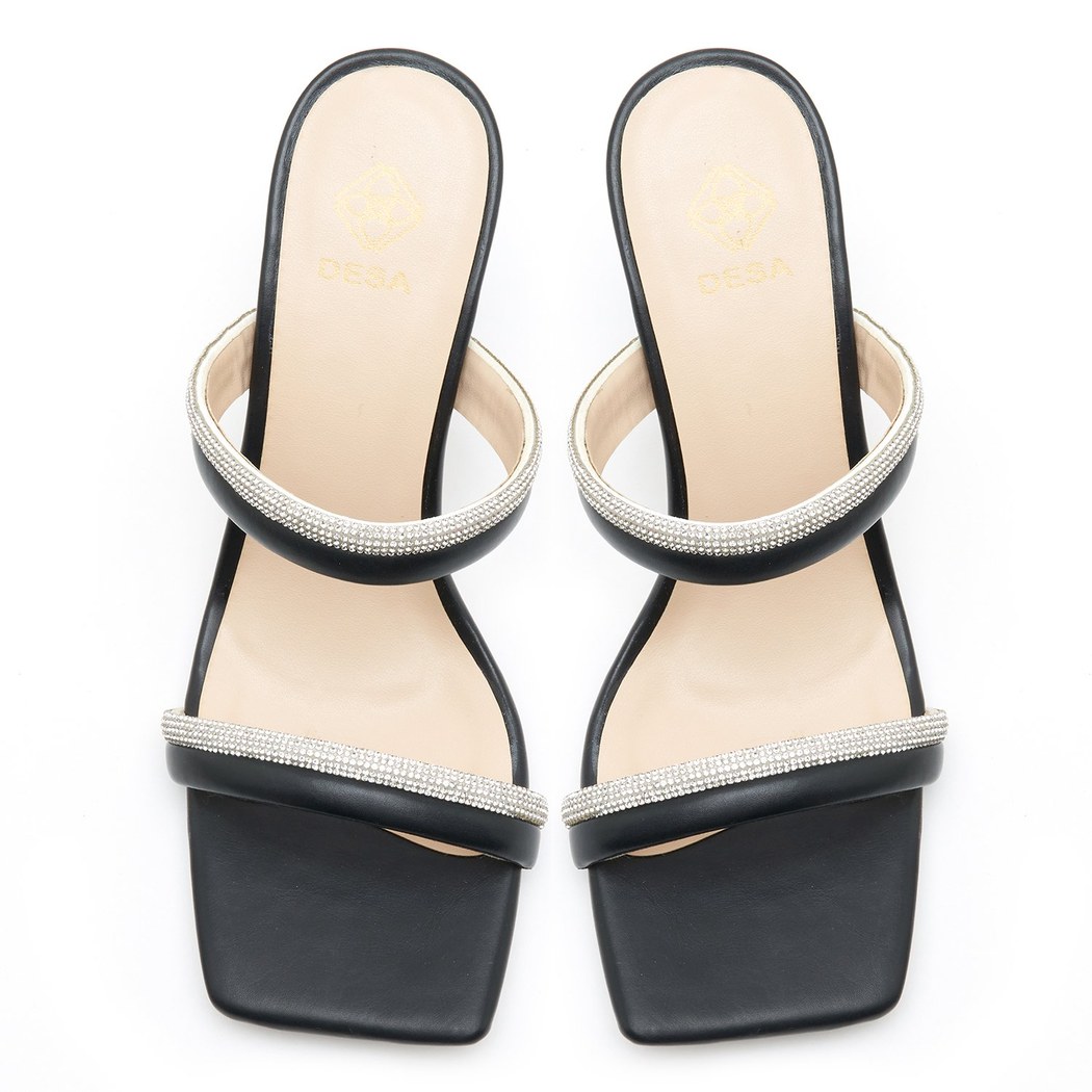 Kadın Siyah Taşlı Terlik