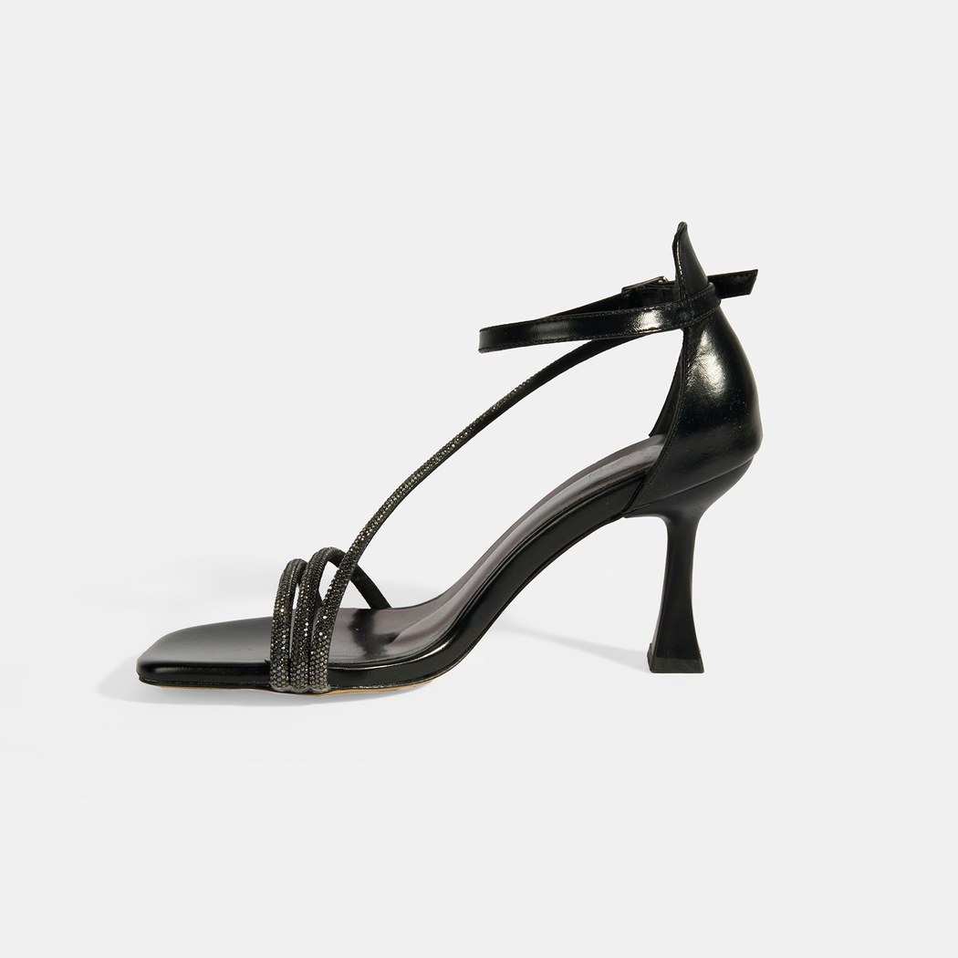 Kadın Siyah Toka Detaylı Topuklu Abiye Sandalet