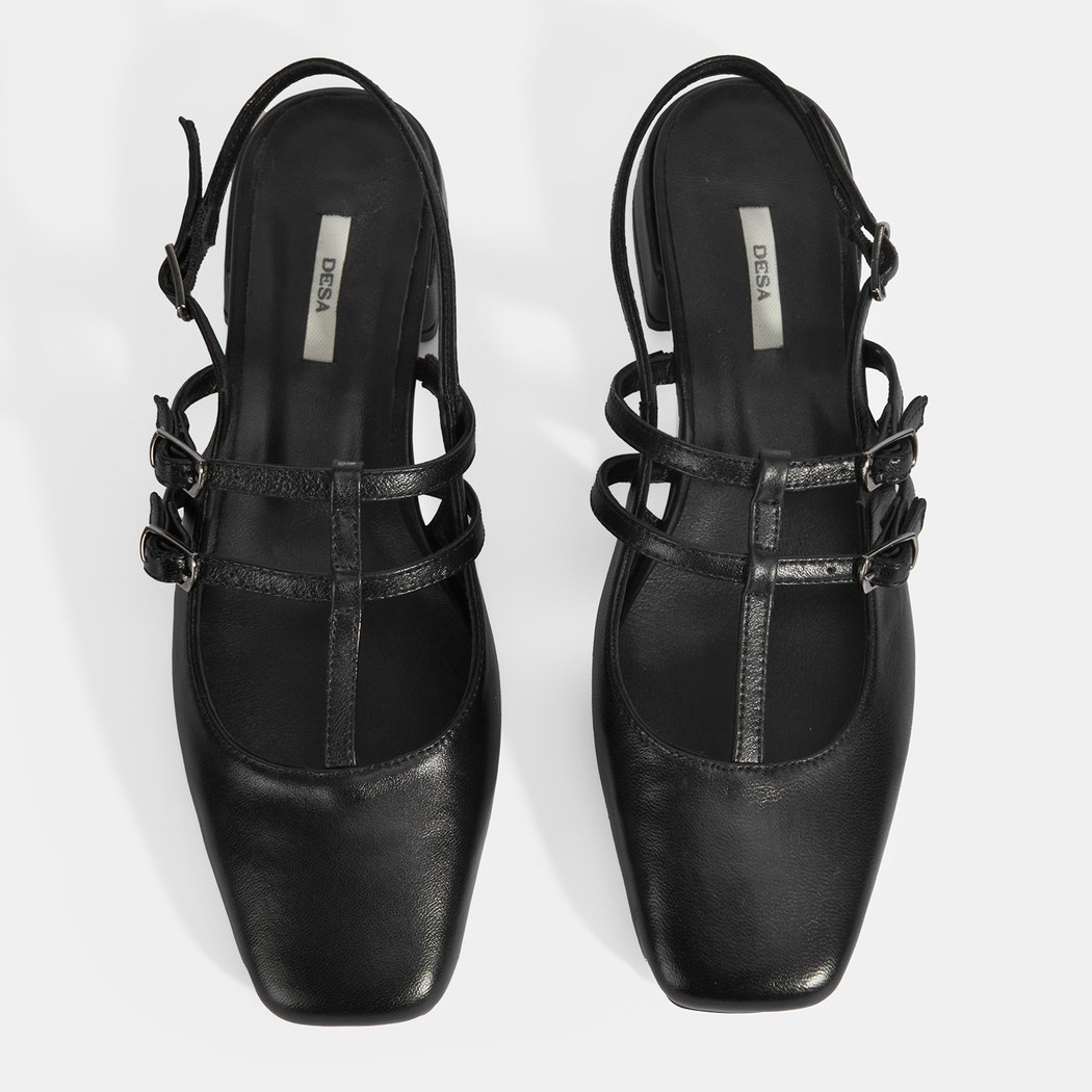 Kadın Siyah Tokalı Deri Günlük Ayakkabı