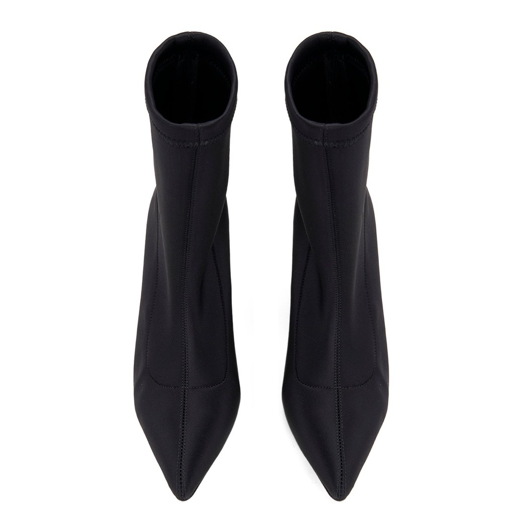 Kadın Siyah Topuklu Bot