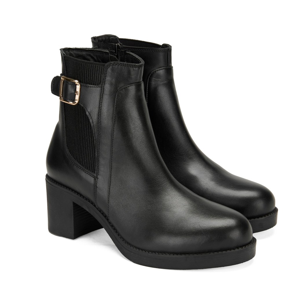 Kadın Siyah Topuklu Deri Bot