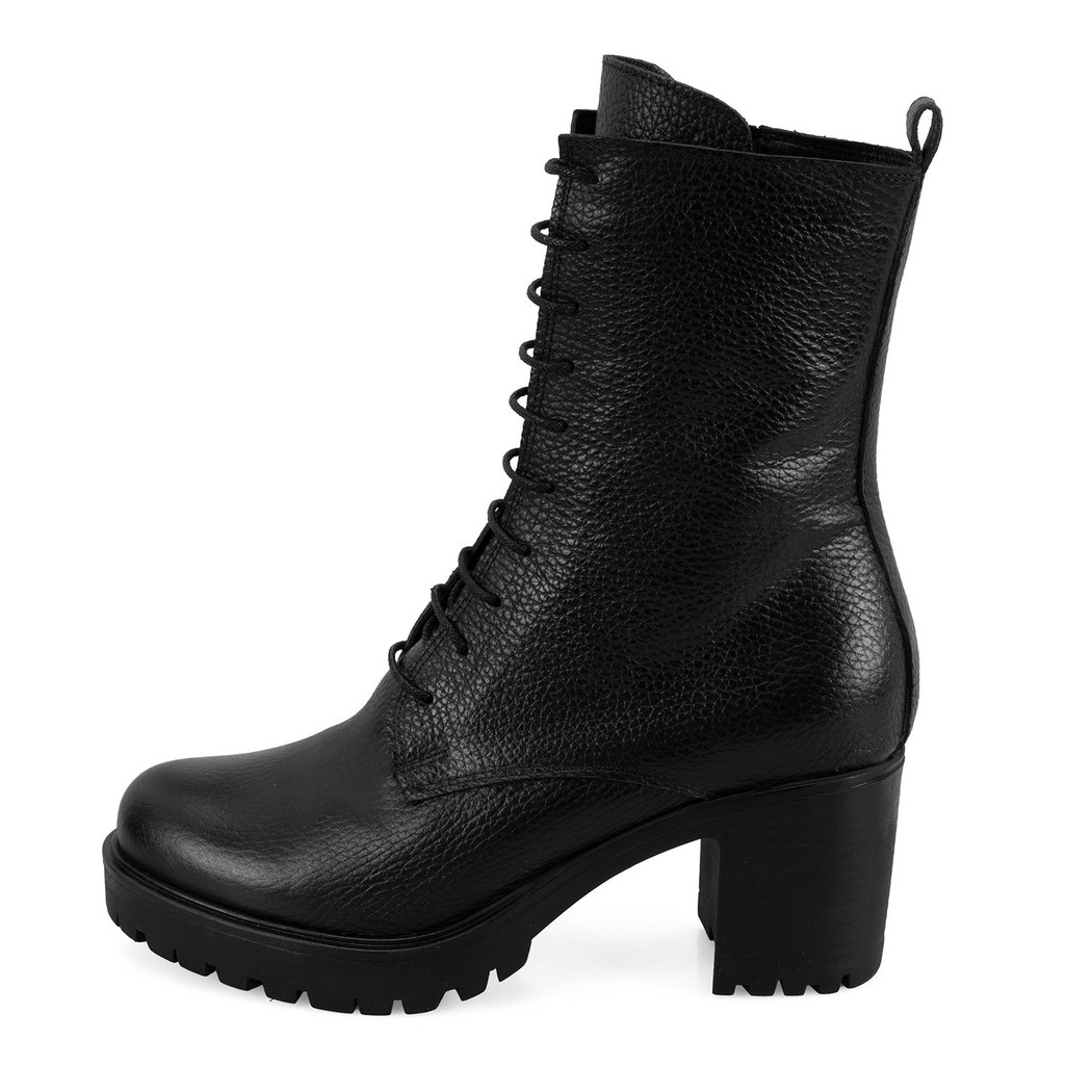 Kadın Siyah Topuklu Deri Bot