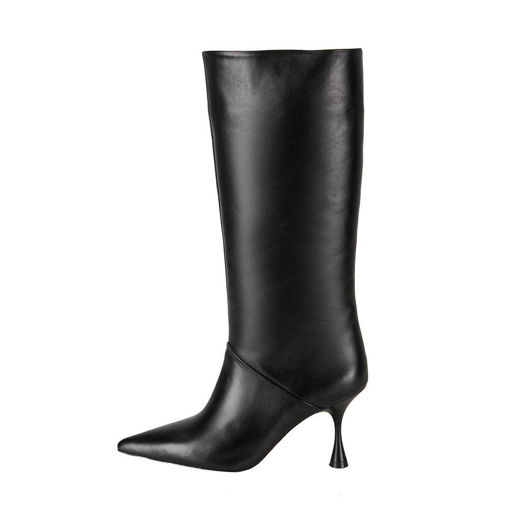 Kadın Siyah Topuklu Deri Çizme