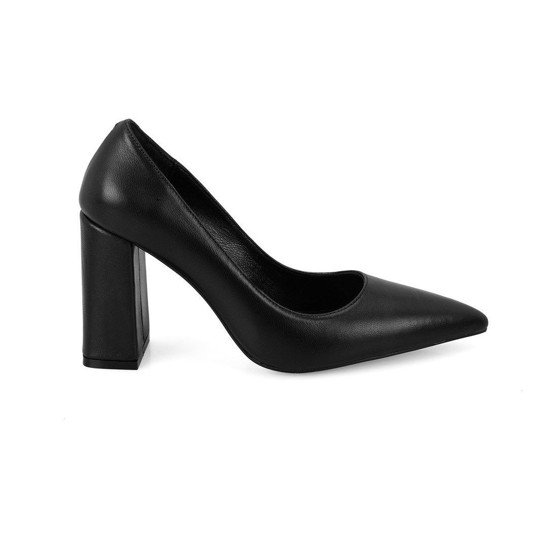 Kadın Siyah Topuklu Deri Klasik Ayakkabı