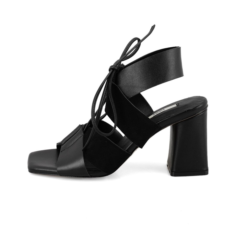 Kadın Siyah Topuklu Deri Sandalet
