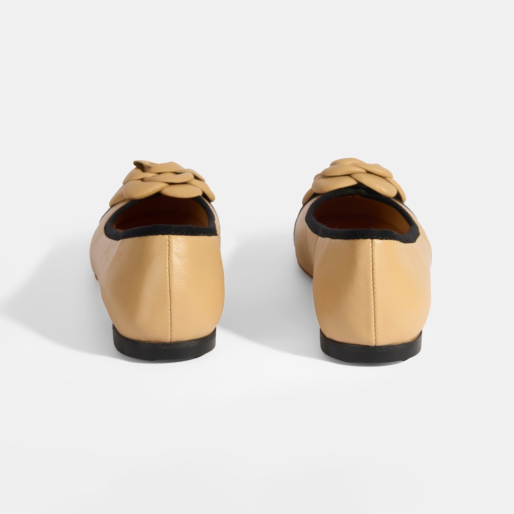 Kadın Ten Aksesuar Detaylı Deri Babet 