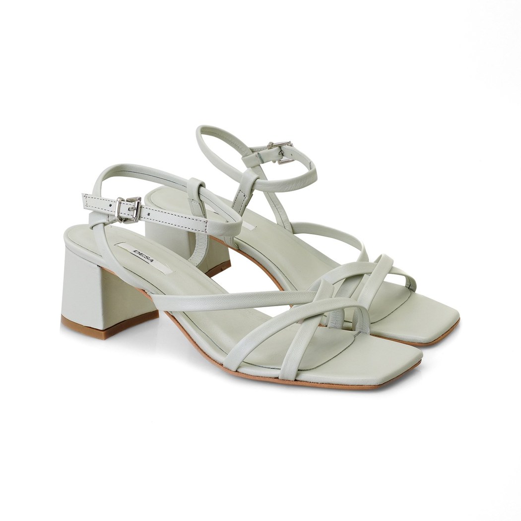 Kadın Yeşil Ayarlanabilir Tokalı Topuklu Deri Sandalet