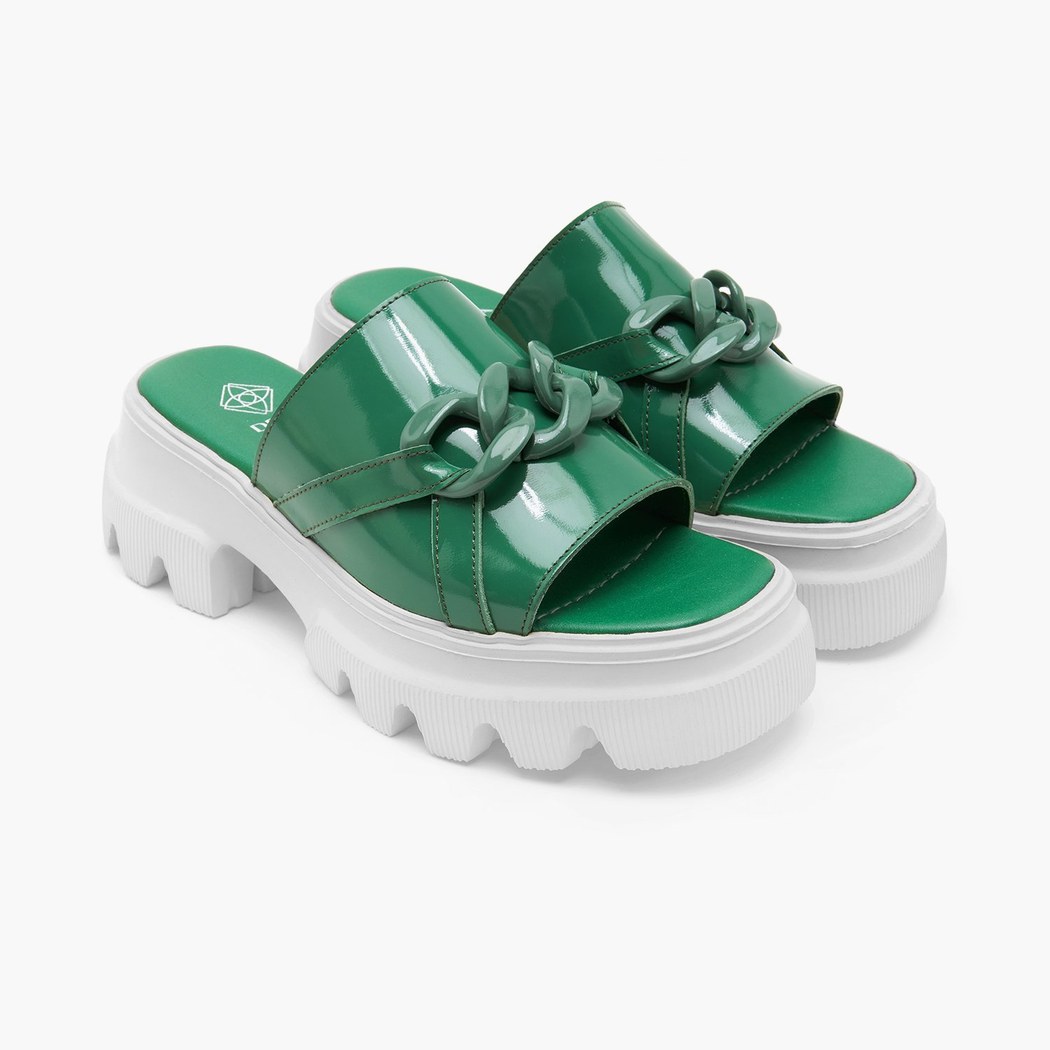 Kadın Yeşil Zincir Detaylı Deri Terlik