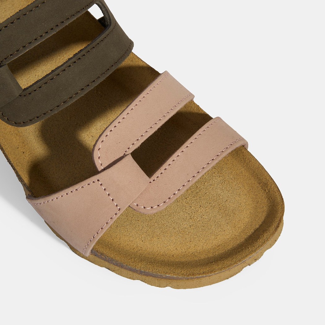 Kahve Kadın Toka Detaylı Sandalet