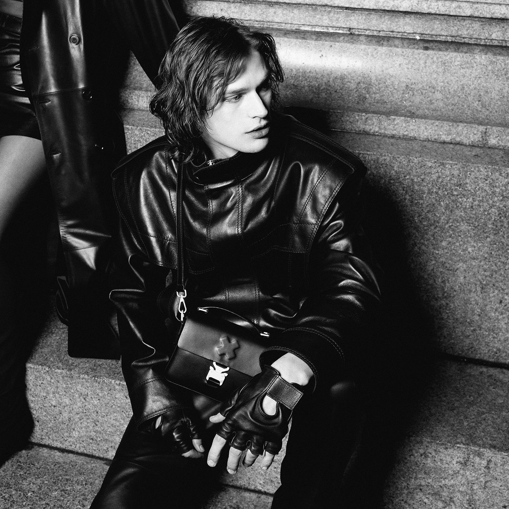 KeinxDesa Siyah Deri Postacı Çantası