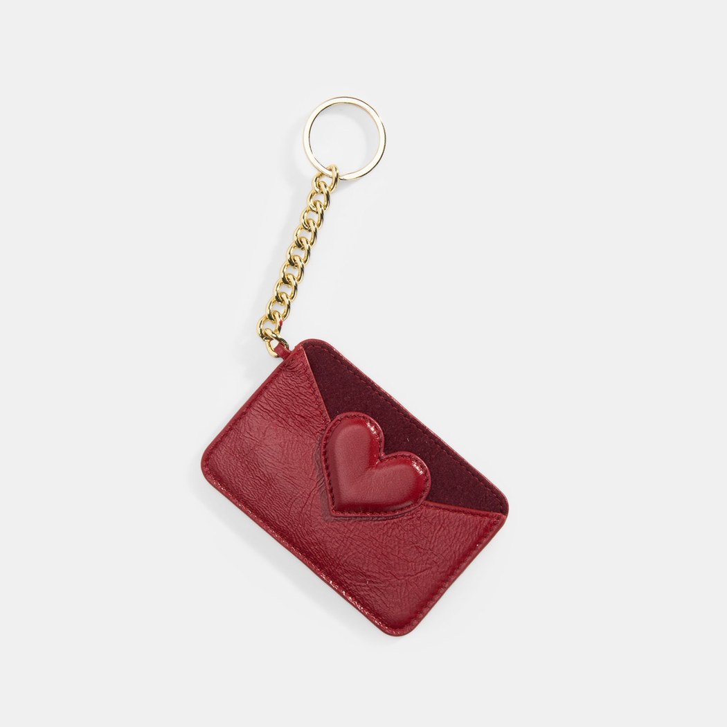 Kırmızı Kalpli Deri Kartlık Charm