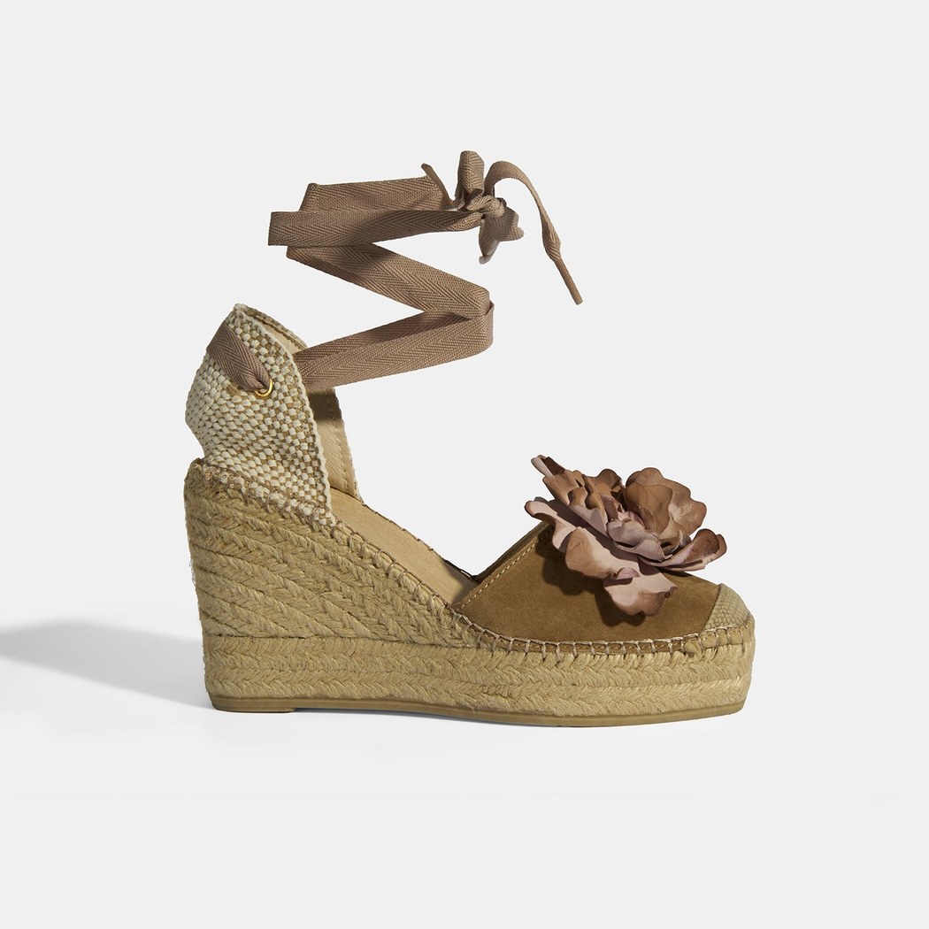 Limited Edition Bej Kadın Çiçek Aksesuarlı Jüt Bağcıklı Dolgu Topuklu Süet Espadril