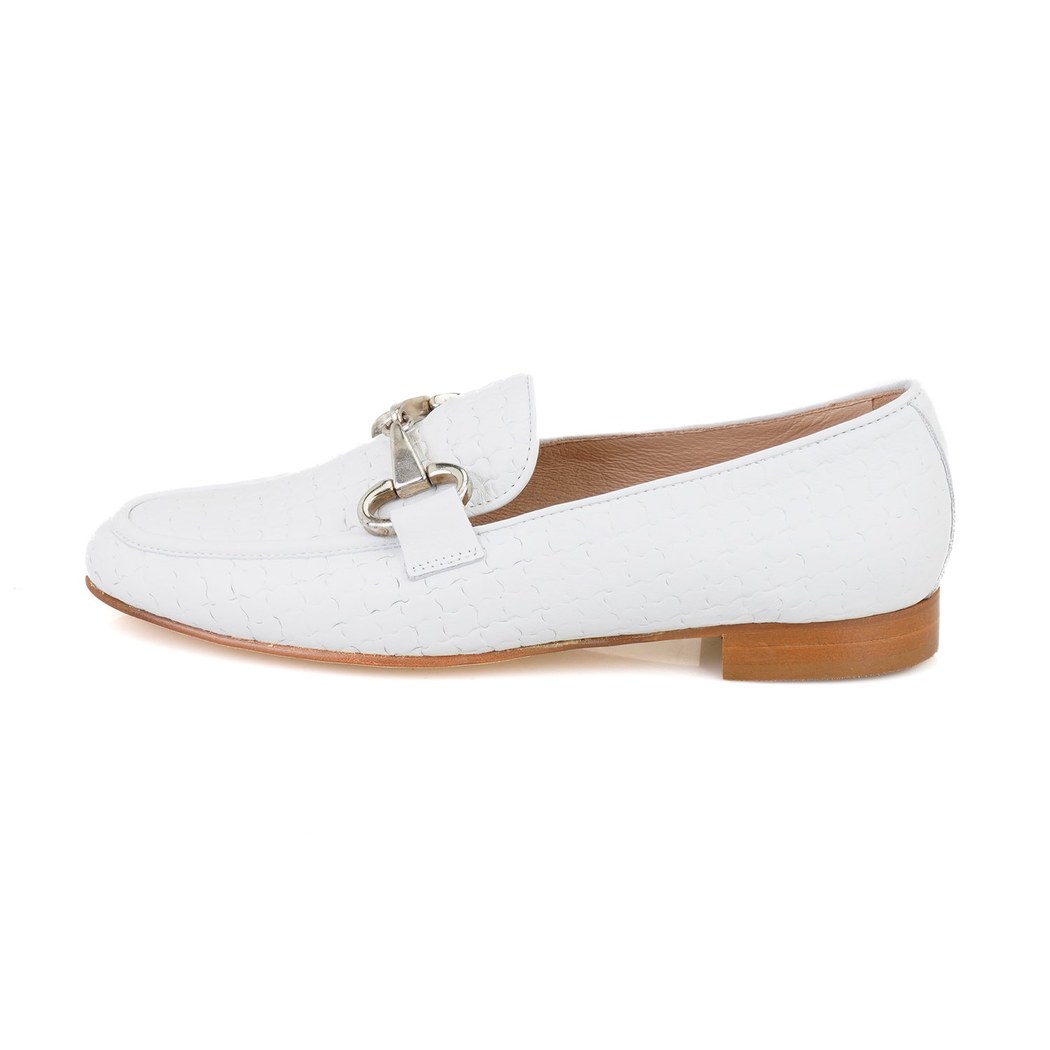 Luca Grossi Beyaz Kadın Toka Aksesuarlı Deri Loafer