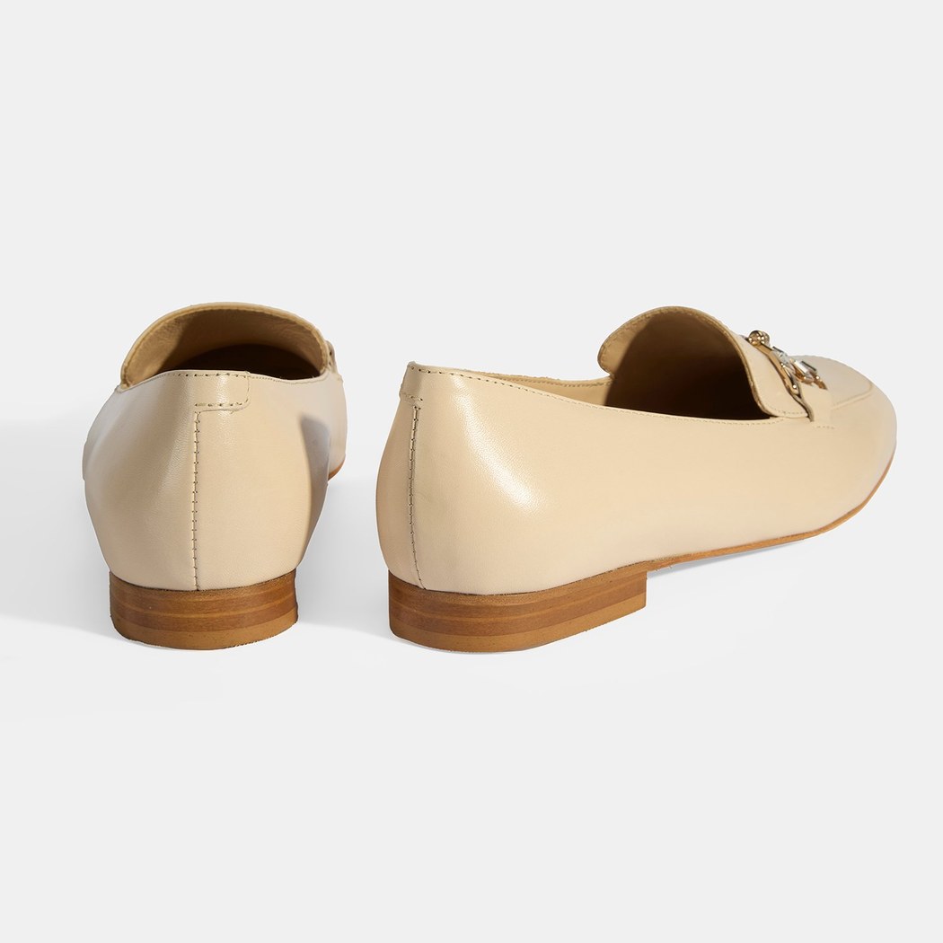 Luca Grossi Kadın Bej Taşlı Toka Aksesuarlı Deri Loafer