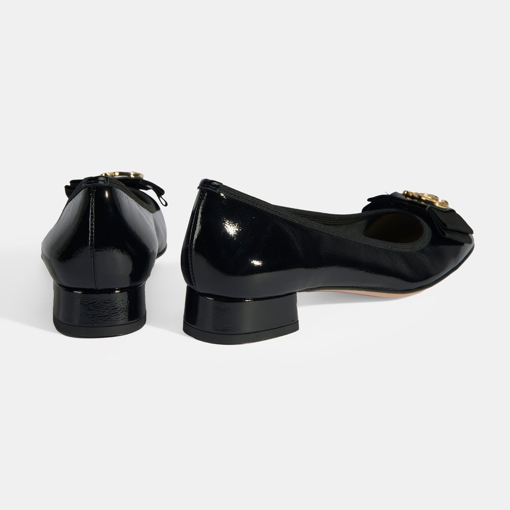 Luca Grossi Kadın Siyah Metal Aksesuarlı Rugan Babet