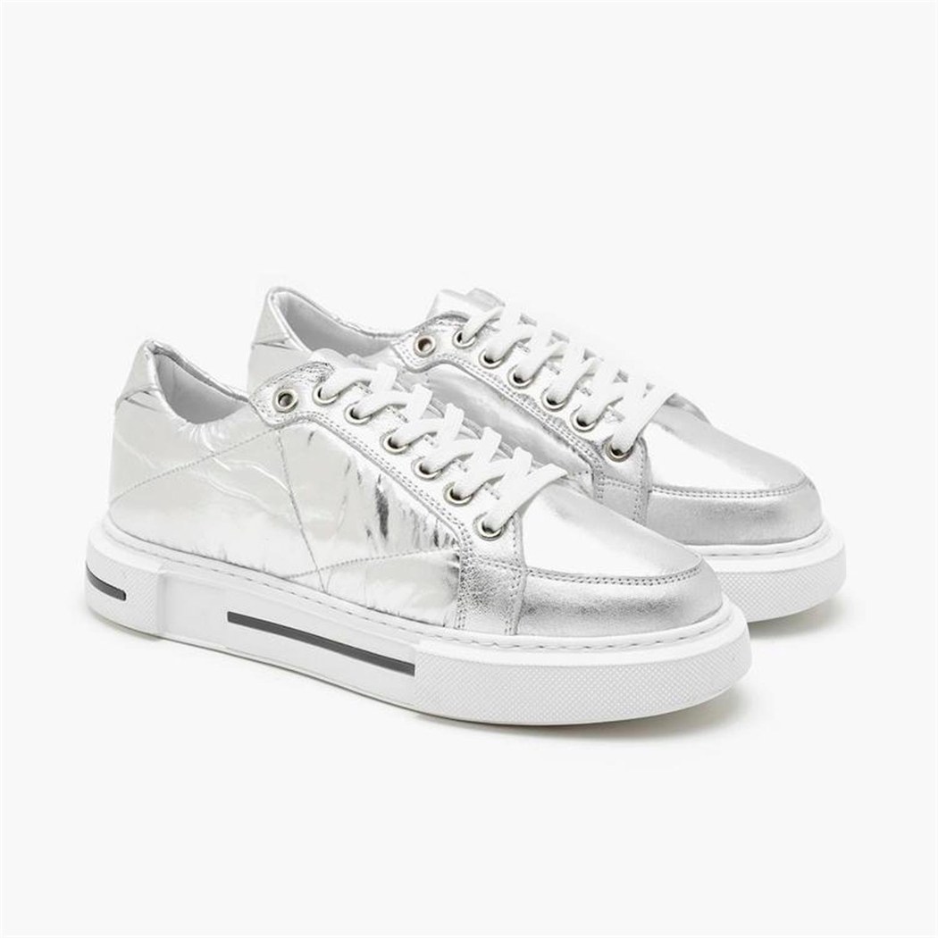 Marcala Gümüş Kadın Kapitone Deri Spor Ayakkabı